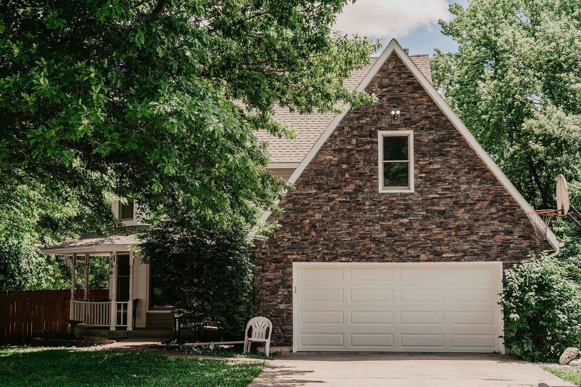 Stone Veneer