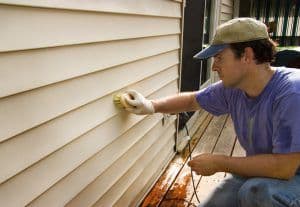 How to Restore Faded Vinyl Shake Siding