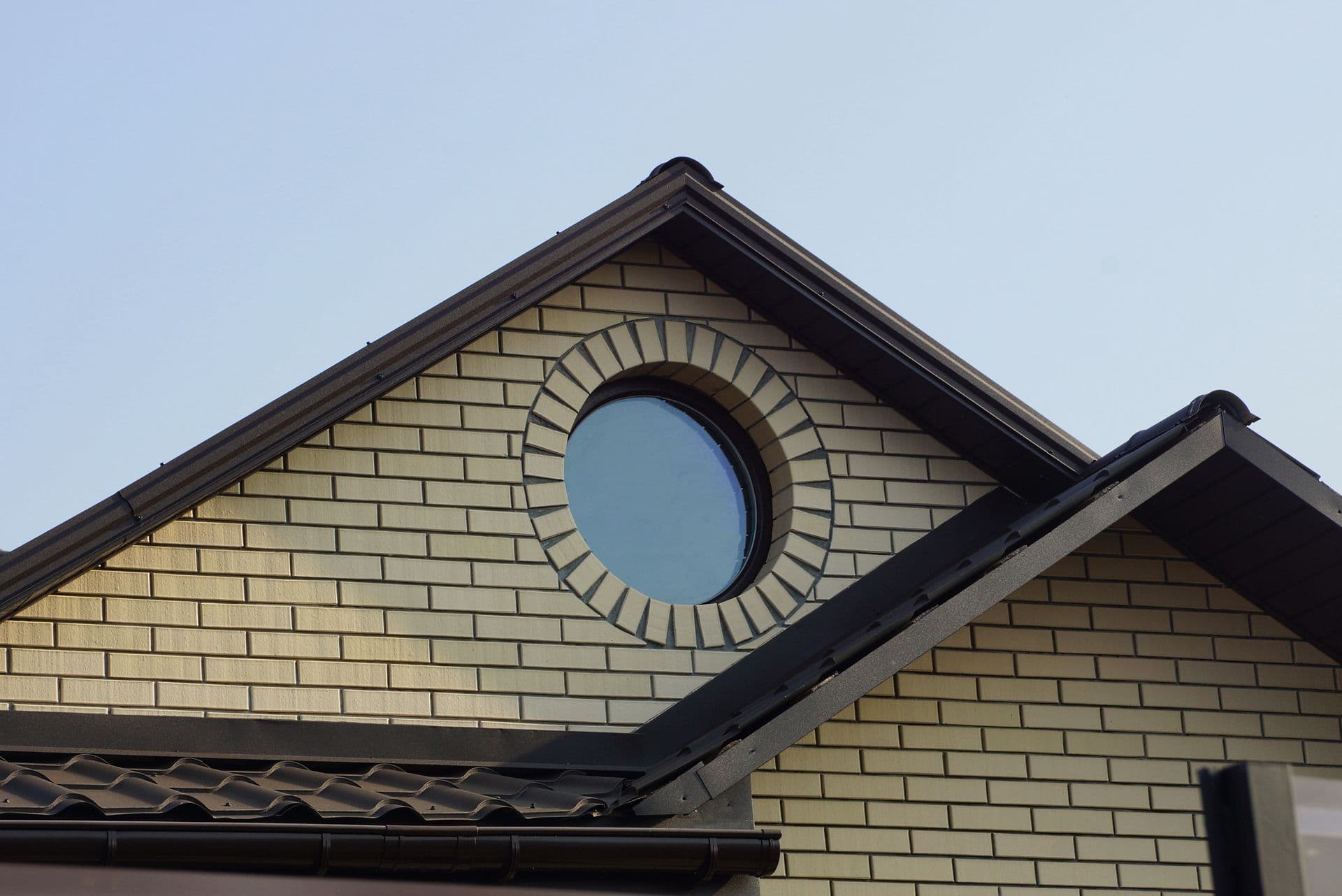 Special-Shape Replacement Windows